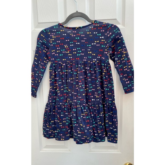 Hanna Andresson Tiered Twirl Dress - Navy/Multi Bow Print size 110 (5) - Picture 2 of 3